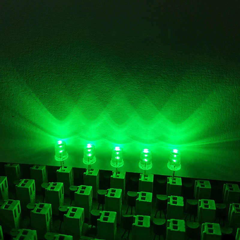 Green light 800x800.jpg